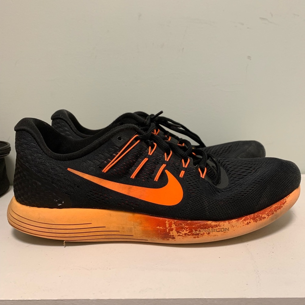 Nike lunarglide 8 size 11 us